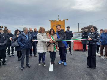 Inaugurato il nuovo ponte Pietropoli a Serravalle
