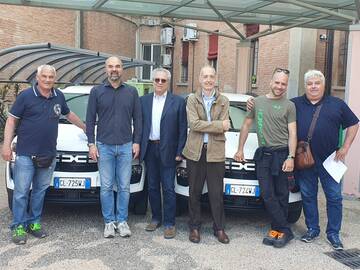Acquistate due auto elettriche per il servizio Edilizia scolastica e fabbricati