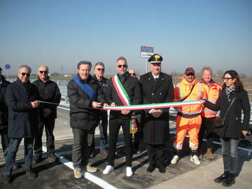 Inaugurato il nuovo ponte Mascellani sulla Sp 15 a Lagosanto