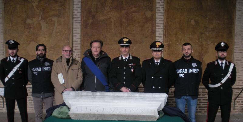 La trave dei camerini di Alfonso I d'Este ritorna alla Provincia