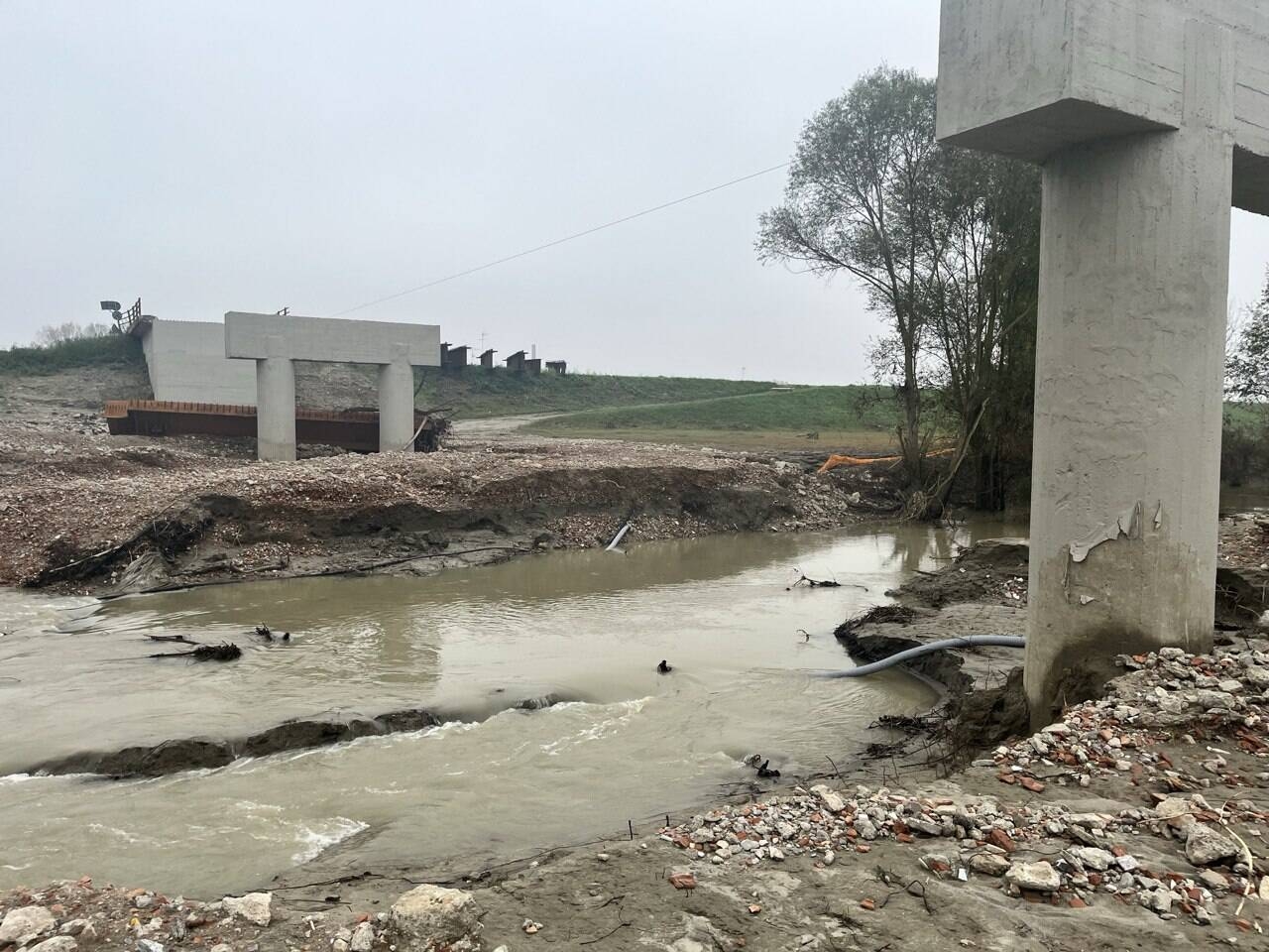 Immagine: Ponte Idice_alluvione