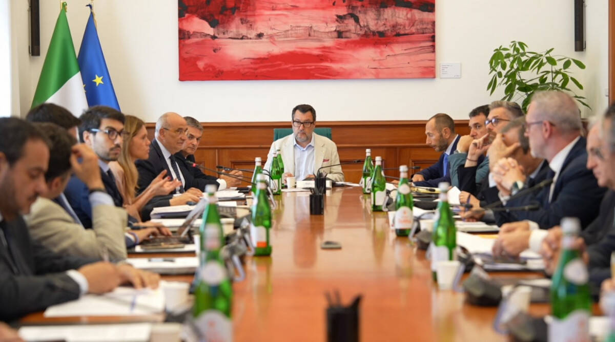 Immagine: UPI_riunione-salvini strade